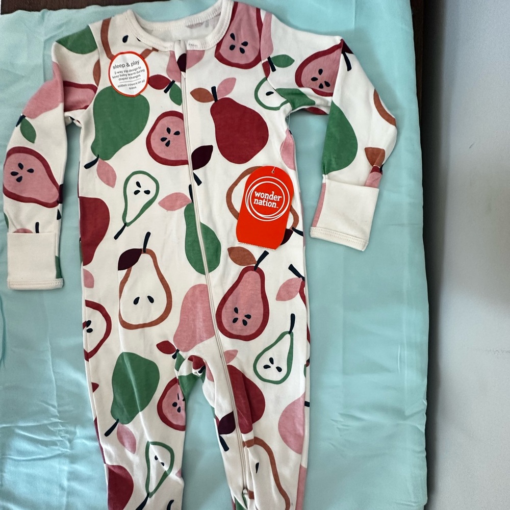 wonder nation Cream Pear-Print Zip Footie with Green and Red Accents